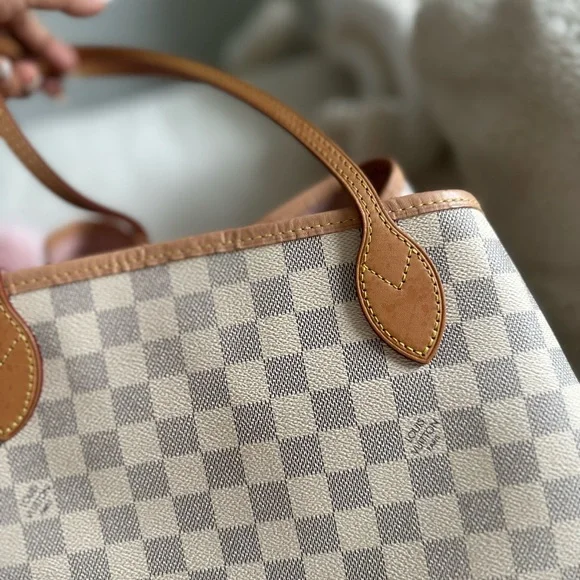 LV Neverfull GM - Picture 13 of 15